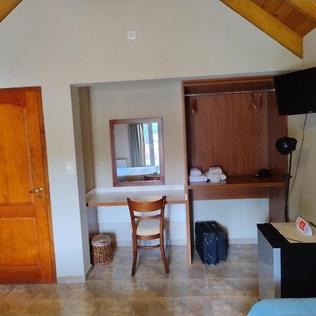 Alto Verde Hosteria El Calafate Exterior photo