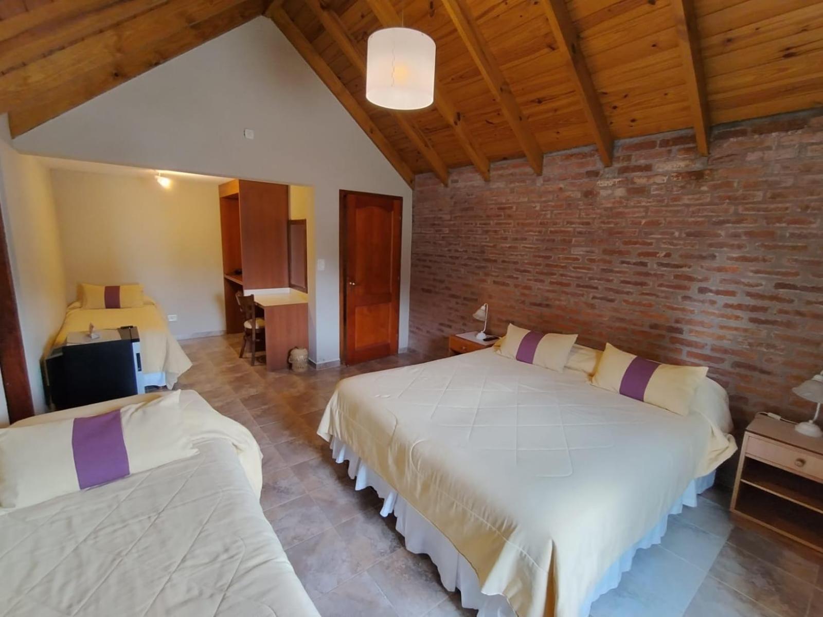 Alto Verde Hosteria El Calafate Exterior photo